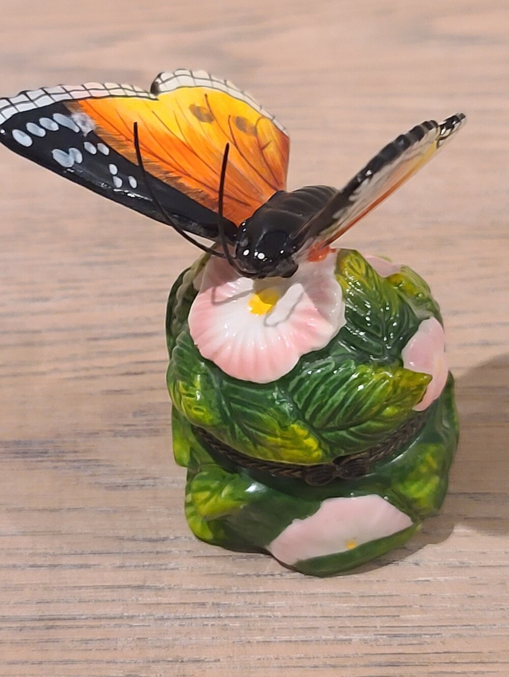 Vintage Porcelain Monarch Butterfly Trinket Box Hinged Pink Flowers Green Leaves